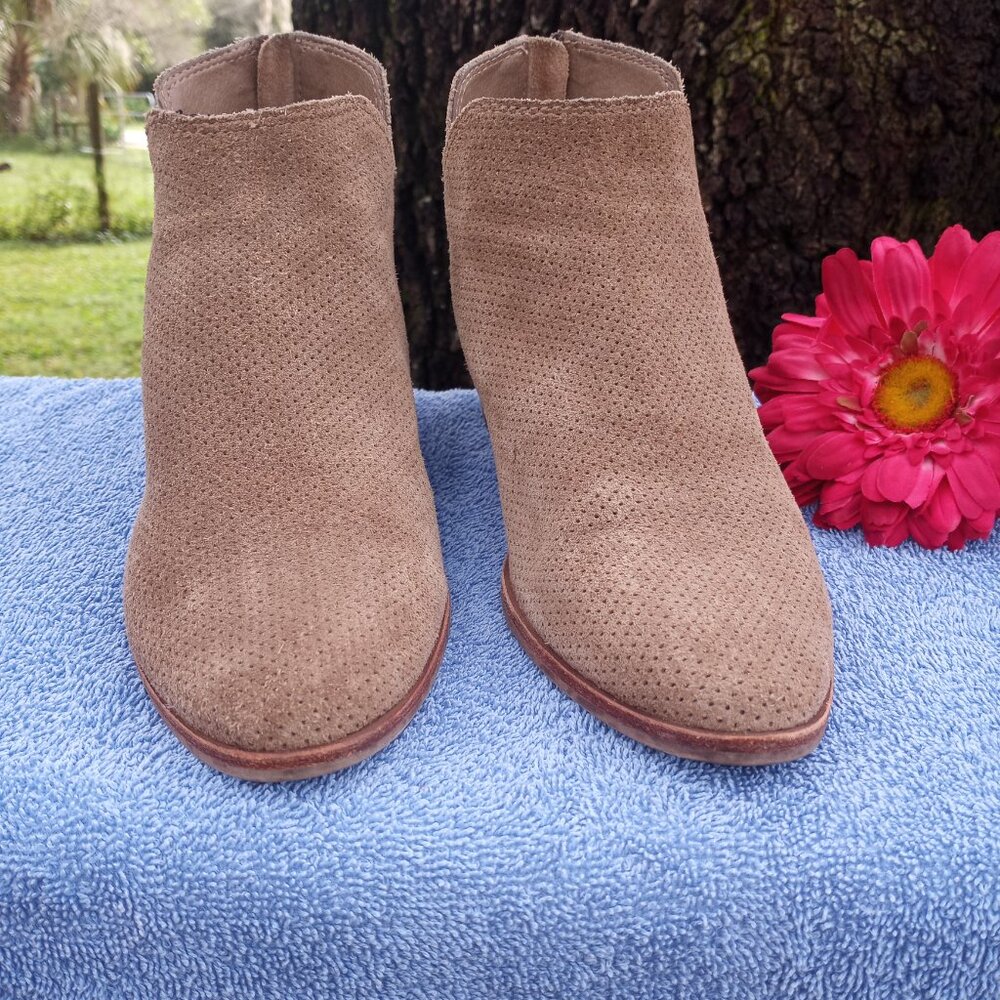 dolce vita ankle boots